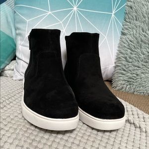 IZOD Shoes | Mila Memory Foam Suede High Tops